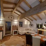 Auszeit Steiraland Penthouse 9 Mit Grossen Balkon Und Parkplatz Διαμέρισμα *