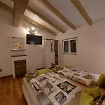 Auszeit Steiraland Penthouse 9 Mit Grossen Balkon Und Parkplatz Διαμέρισμα