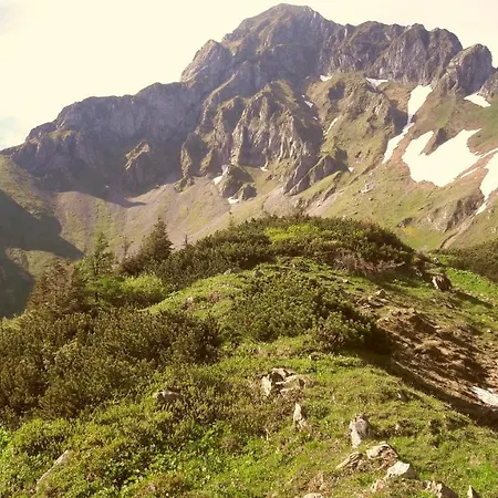 Auszeit Steiraland Penthouse 9 Mit Grossen Balkon Und Parkplatz Appartement