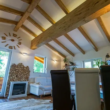 Auszeit Steiraland Penthouse 9 Mit Grossen Balkon Und Parkplatz * Leoben (Styria)