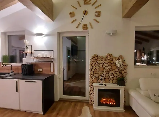 Auszeit Steiraland Penthouse 9 Mit Grossen Balkon Und Parkplatz * Leoben (Styria)