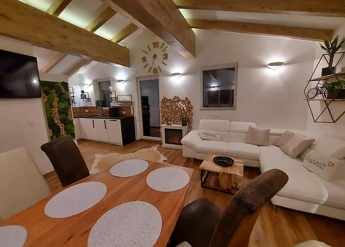 Appartamento Auszeit Steiraland Penthouse 9 Mit Grossen Balkon Und Parkplatz *