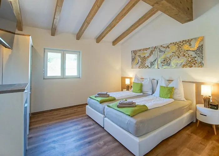 Apartment Auszeit Steiraland Penthouse 9 Mit Großen Balkon Und Parkplatz